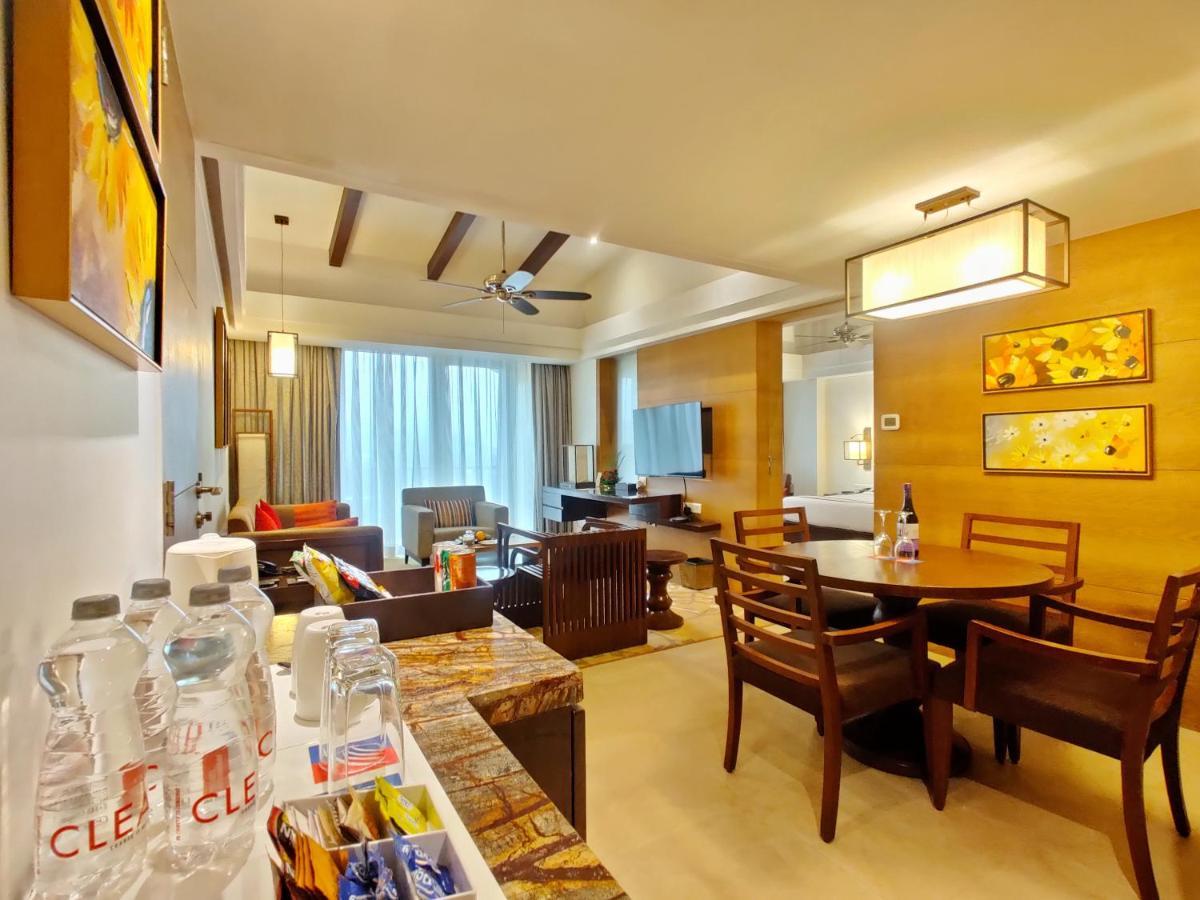 Fariyas Resort לונבלה מראה חיצוני תמונה